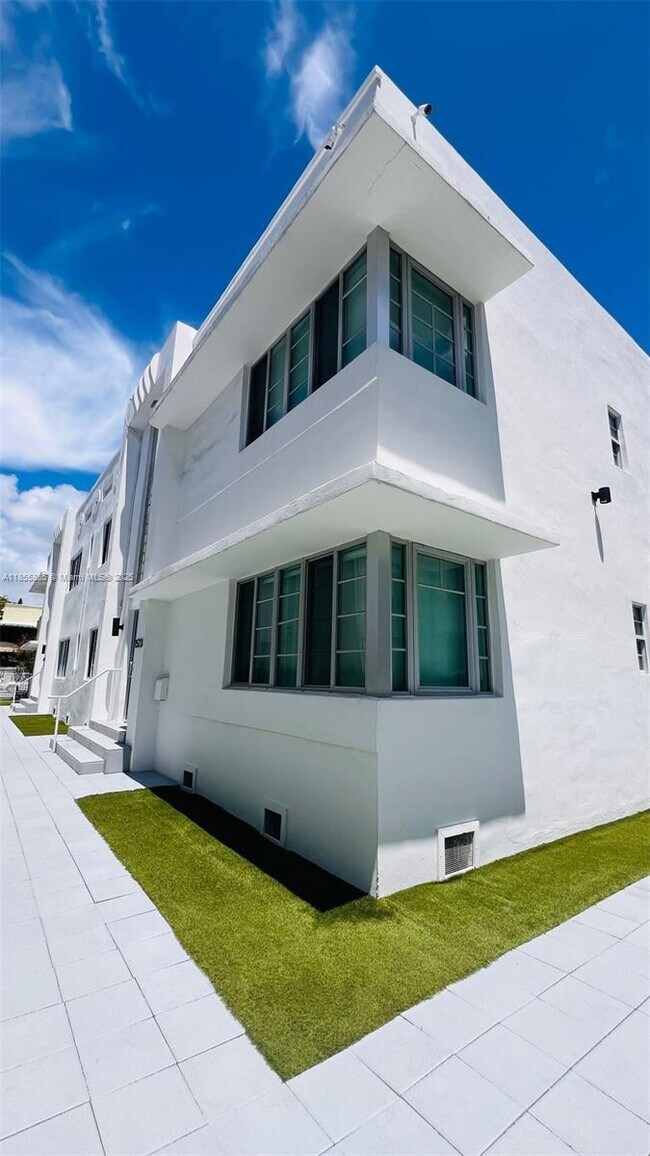 Foto del edificio - 1523 Euclid Ave
