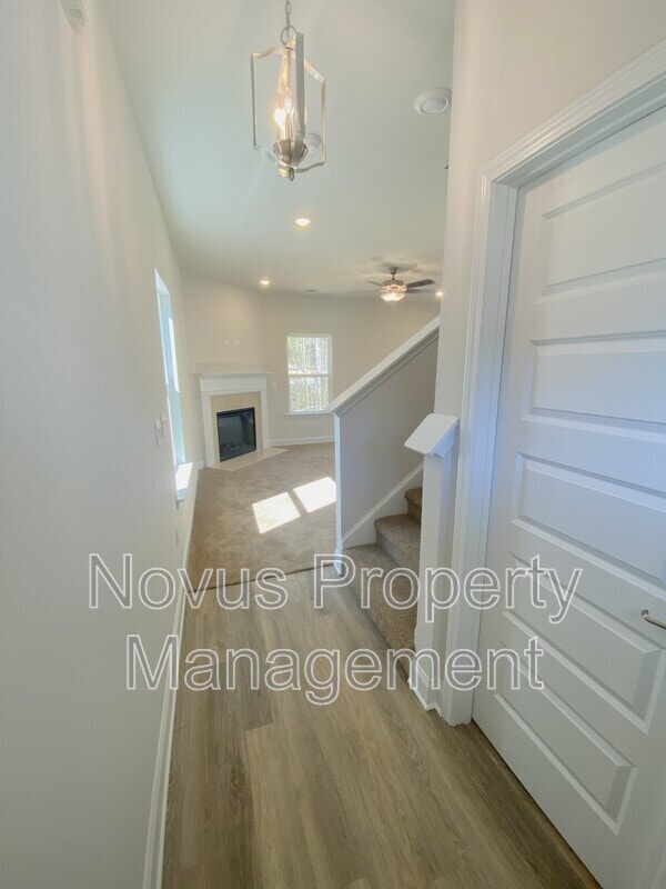 Foto del edificio - 210 Laney Dr