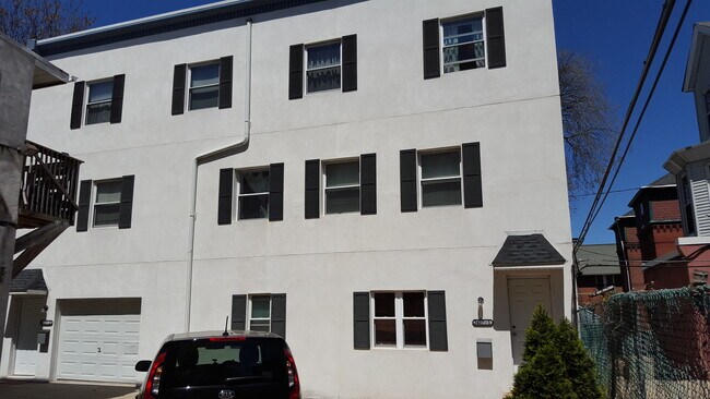 Foto del edificio - 3407 Race St