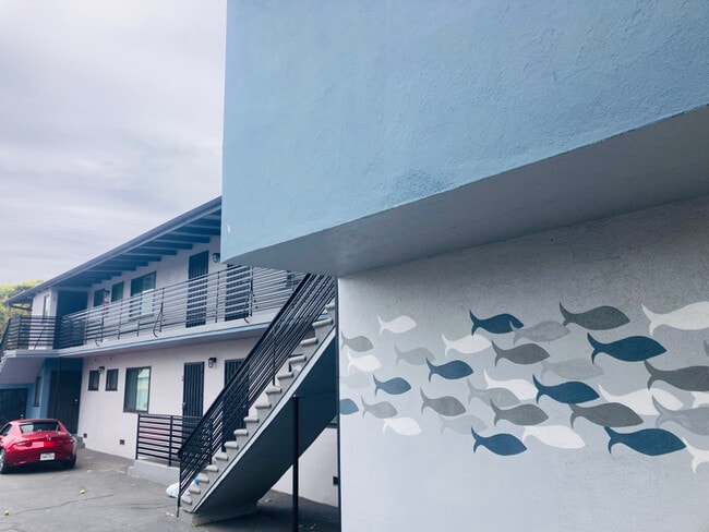Foto del edificio - 1024 Pico Blvd