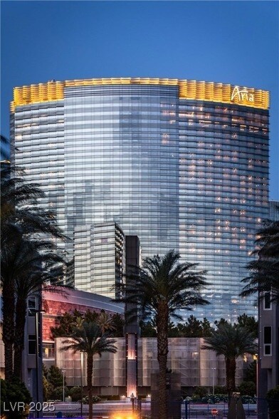 Foto del edificio - 4575 Dean Martin Dr