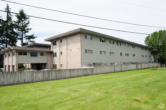 Building Photo - Northwood Apartments