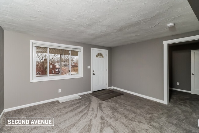 Foto del edificio - 127 Stowe Dr