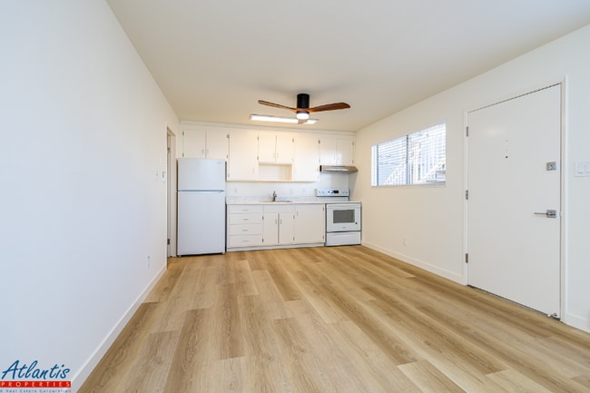 Photo - 555 S 10th St Apartment