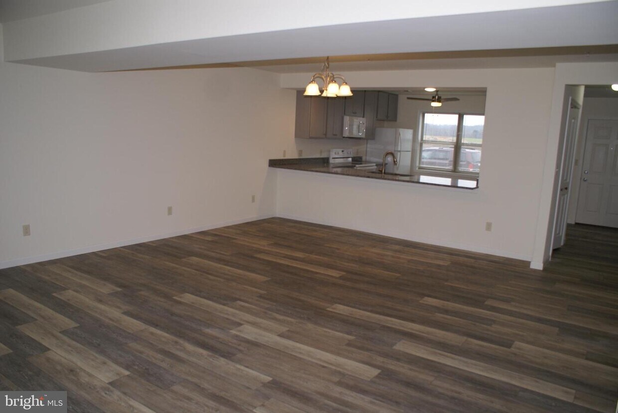 159 Delano Dr, Chambersburg, PA 17201 Townhome Rentals in