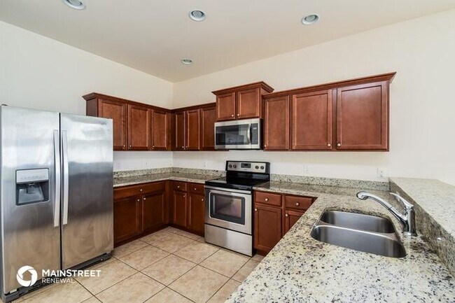 Building Photo - 819 SW 14th Pl, Cape Coral, FL 33991