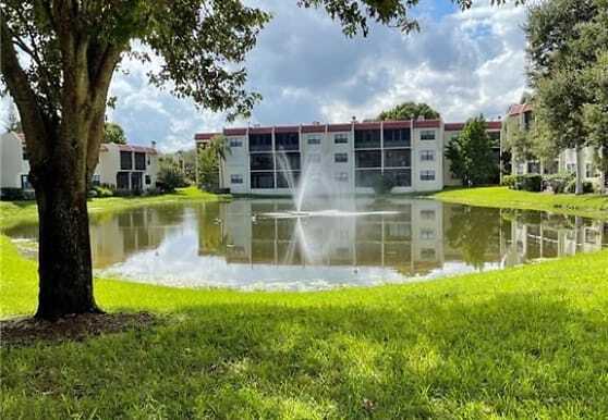 Primary Photo - 2050 Oleander Blvd