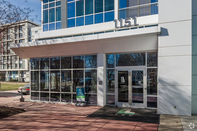 Building Photo - The Lex at Waterfront