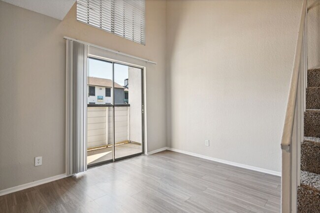 A4 - Blakely Apartments