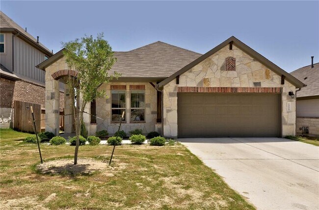 Building Photo - 1008 Goldilocks Ln