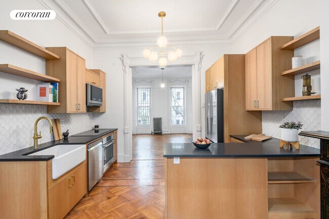 Foto del edificio - 502 Halsey St