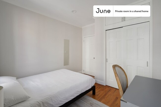 Foto del edificio - Room in Shared 4 bed/1 bath home