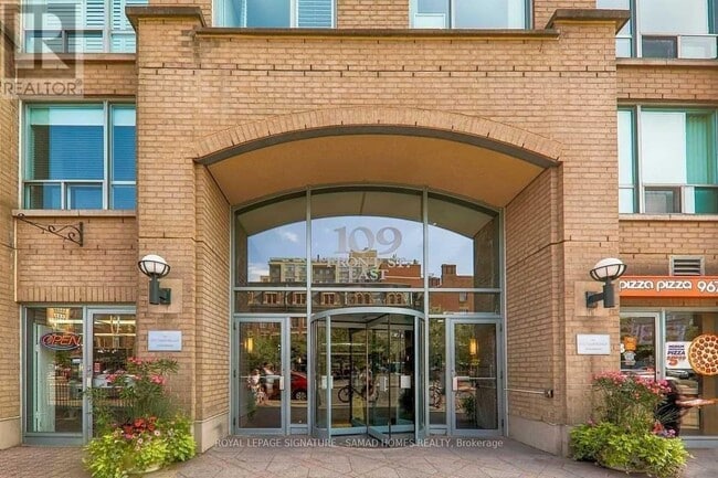 Building Photo - 109 Front St E