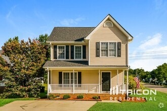 Building Photo - 561 Yellow Berry Run