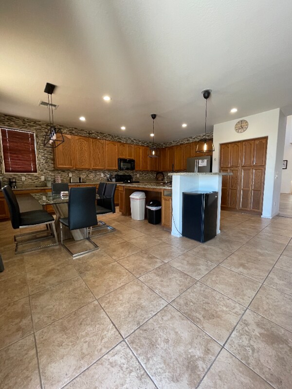 Foto del edificio - 9622 S 46th Ln