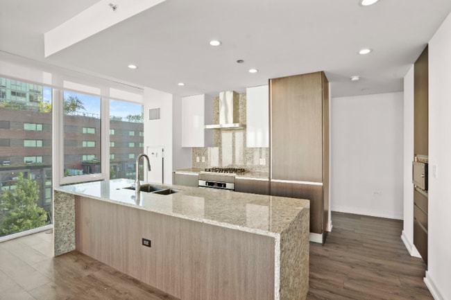 Foto del edificio - 1118 N Wells St