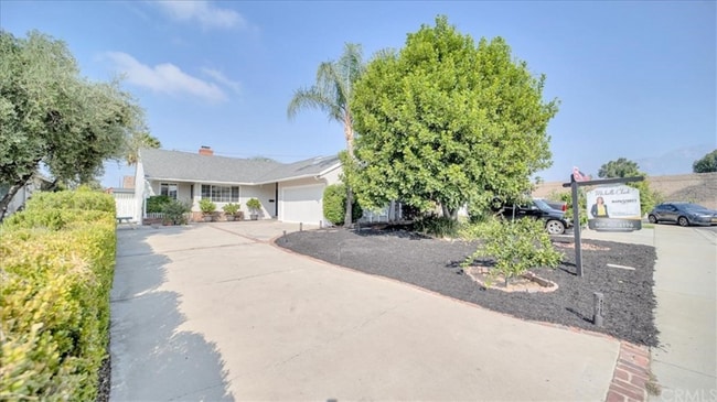 Foto del edificio - 1545 N Monterey Ave