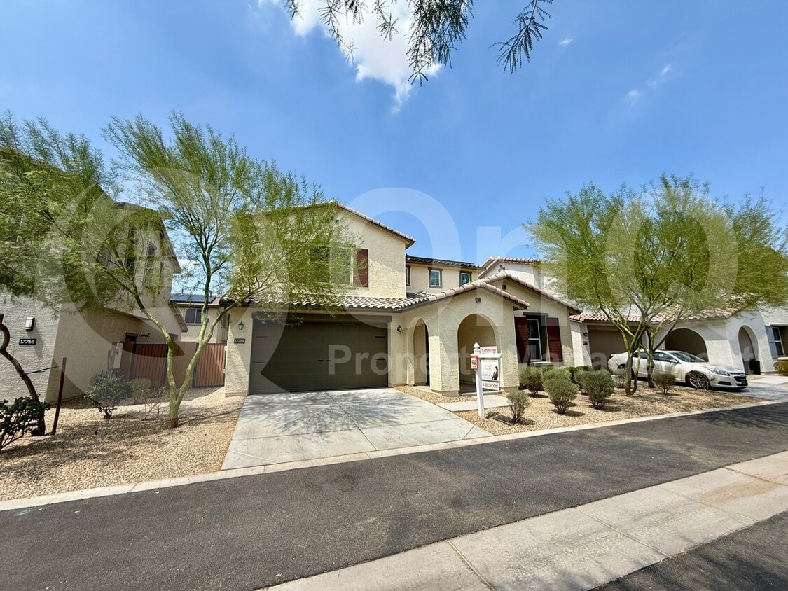 Foto principal - 17769 W Cassia Way