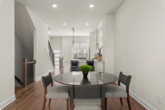 Foto del edificio - 4217 Deming Cir