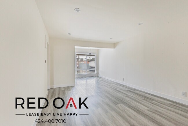 Foto del edificio - Excellent Two Bedroom with Contemporary Li...