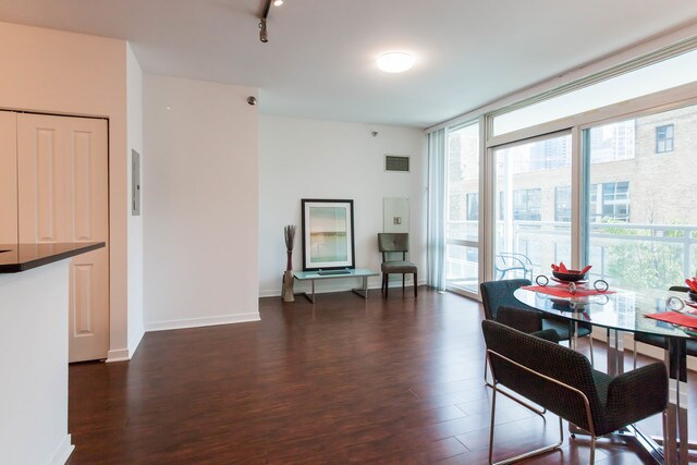 Foto del edificio - 757 N Orleans St