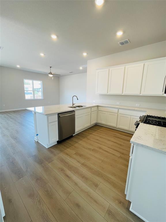 Foto del edificio - 4701 Wally Ave