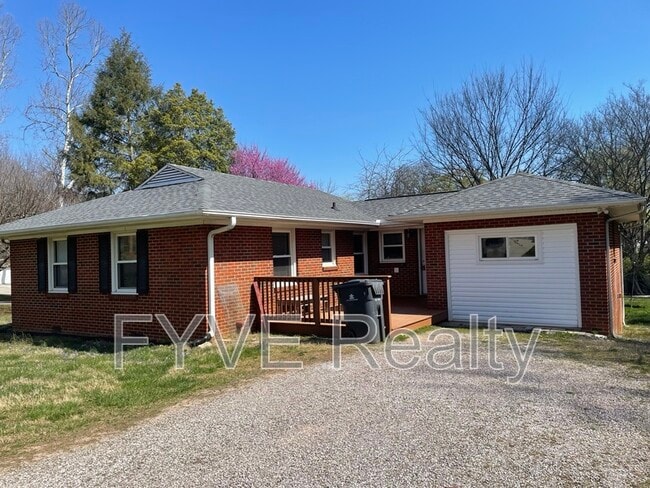 Building Photo - 7703 Pinner Dr SW