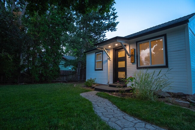 Building Photo - 2520 N 26th St