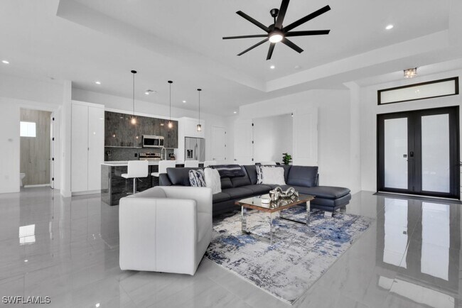 Foto del edificio - 4615 SW 18th Ave