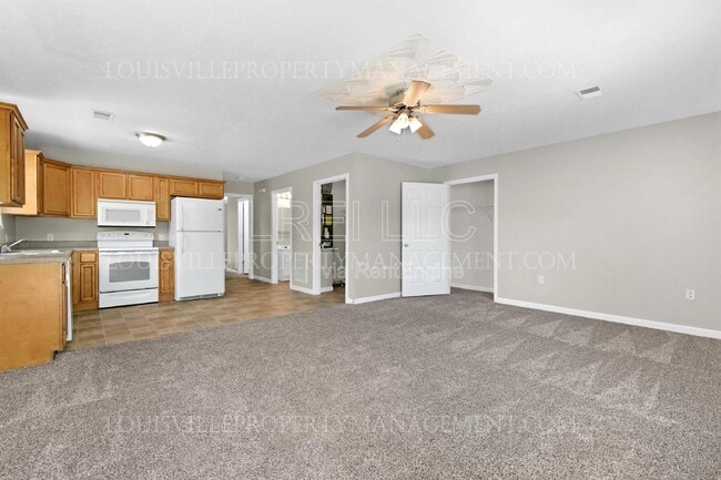Building Photo - 304 Keeneland Dr