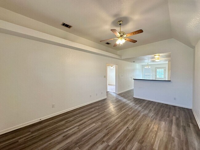 Foto del edificio - 3509 Westwood Dr
