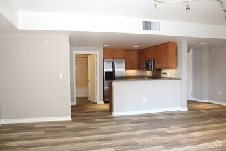 Building Photo - 875 G St