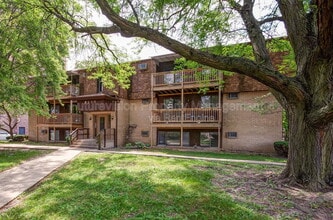 Building Photo - 2224 Oneida St