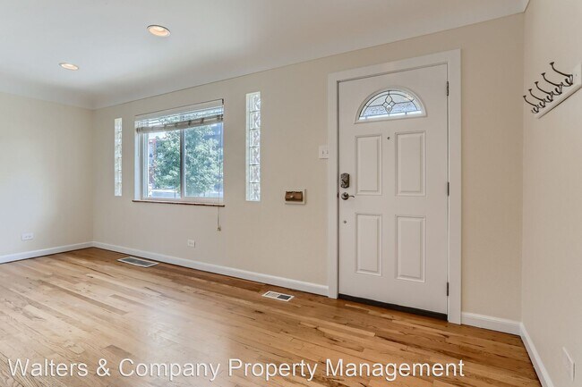 Building Photo - 4 br, 2 bath House - 3425 E. 31st. Ave.