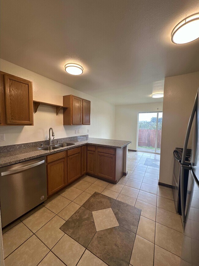 Foto del edificio - 16122 Prairie Heights St SE