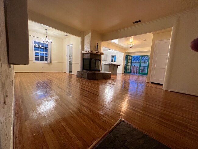 Main room with fireplace - 8047 Campion Dr