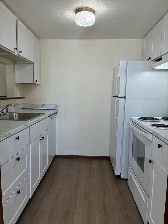 Foto del edificio - Great 2 Bedroom/1 Bath Duplex with 1 Car Attached Garage in Northeast Loveland, CO