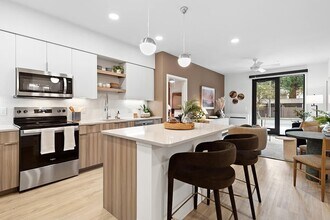 Building Photo - The Brynn Apartments