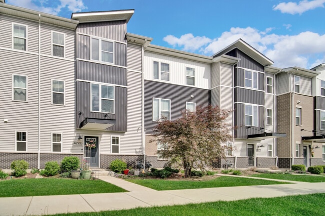 Building Photo - 4201 Calder Ln