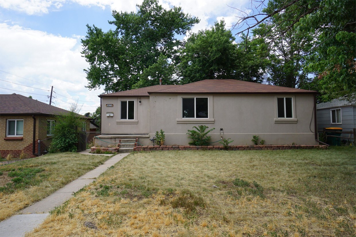5385 S Crocker St, Littleton, CO 80120 House Rental in Littleton, CO