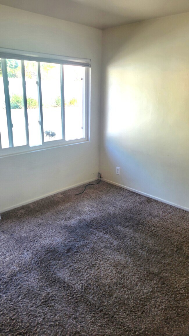 Foto del edificio - 7004 Amethyst Ave