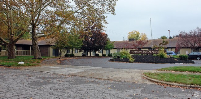 Foto del edificio - Tandy Apartments