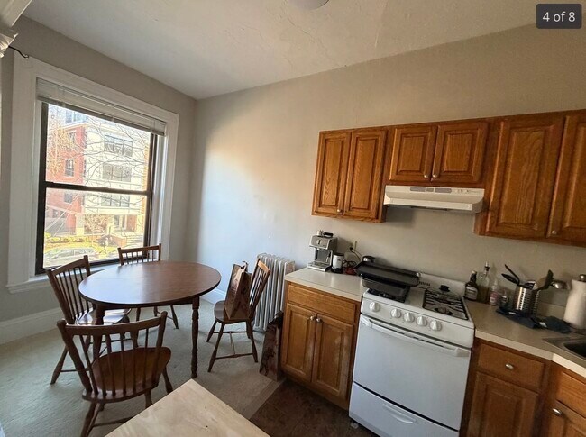 Foto del edificio - 29 Longwood Ave