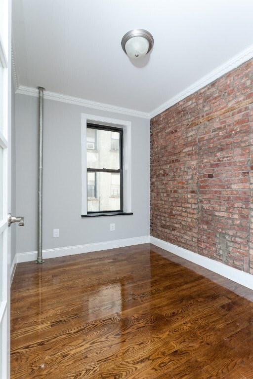 Building Photo - 314 E 106th St