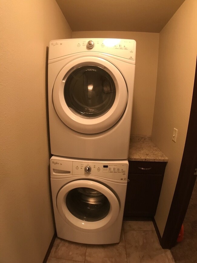 Building Photo - 338 B LITTLE ROCK Ct