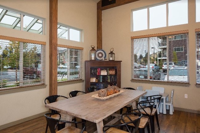 Building Photo - Copper Square