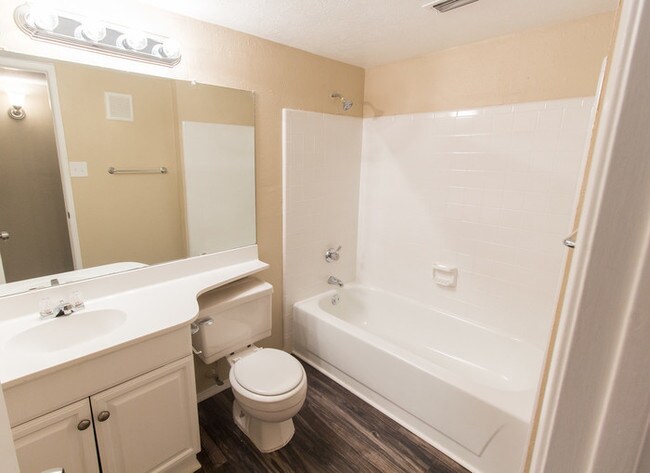 Building Photo - 1313 Finley Dr, Plano, TX 75025