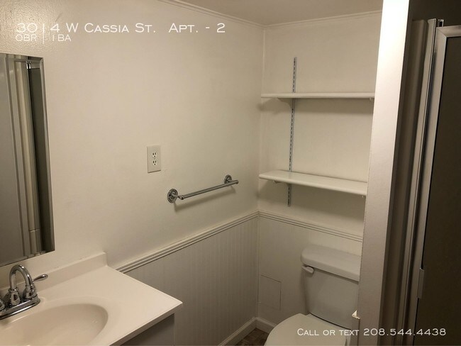 Building Photo - 3014 Cassia #2