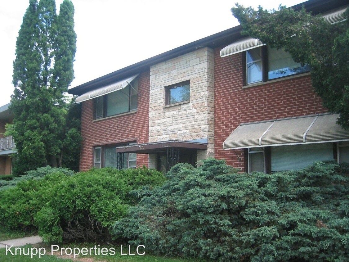 Primary Photo - 2 br, 1 bath Apartment - 725 Midvale Blvd