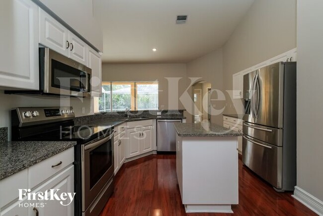 Foto del edificio - 10209 Thicket Point Way